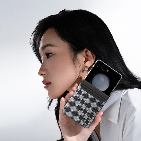 Benks Etui Magnetic Carbon Kevlar Armor Vichy Spin 1000D do Samsung Galaxy Z Flip 7 czarne – Stylowe Etui Carbon Kevlarowe ze Wzmocnioną Ochroną